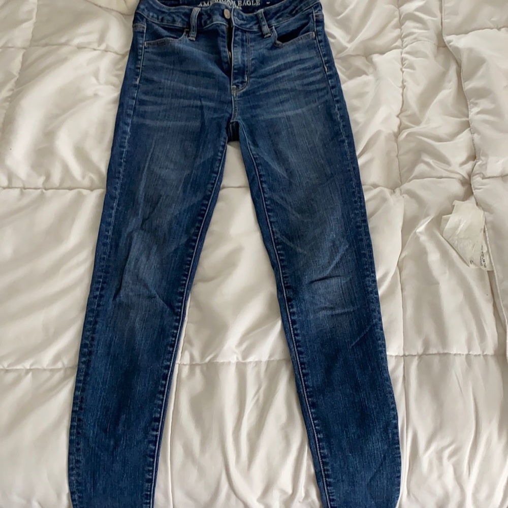 Women’s American Eagle Skinny Jeans